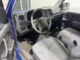 Suzuki Jimny thumbnail 10