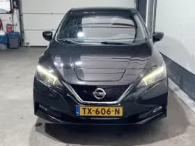 Nissan Leaf thumbnail 2