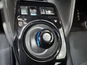 Nissan Leaf thumbnail 17