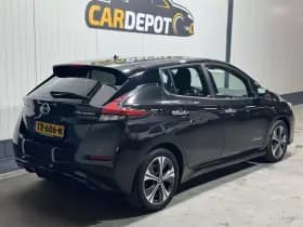 Nissan Leaf thumbnail 5