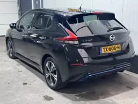 Nissan Leaf thumbnail 7