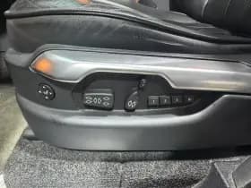 Land Rover Range Rover thumbnail 24