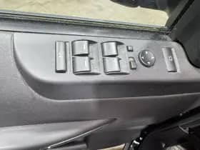 Land Rover Range Rover thumbnail 25