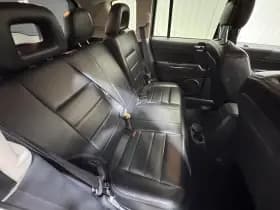 Jeep Compass thumbnail 24