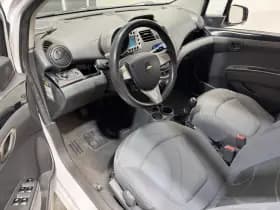 Chevrolet Spark thumbnail 11