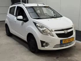 Chevrolet Spark thumbnail 3