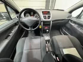 Peugeot 207 thumbnail 10