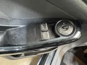 Ford Fiesta thumbnail 23