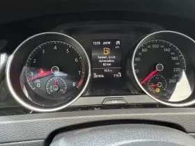 Volkswagen Golf thumbnail 13