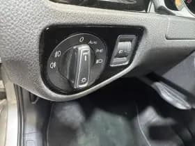 Volkswagen Golf thumbnail 20