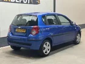 Chevrolet Aveo thumbnail 28