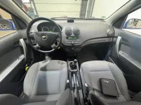 Chevrolet Aveo thumbnail 10