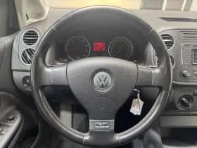 Volkswagen Golf thumbnail 14