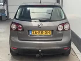 Volkswagen Golf thumbnail 33