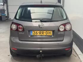 Volkswagen Golf thumbnail 6