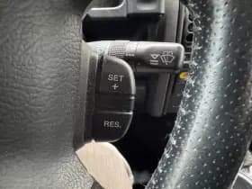 Land Rover Discovery thumbnail 18