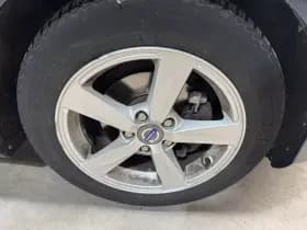 Volvo V40 thumbnail 24