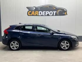 Volvo V40 thumbnail 4