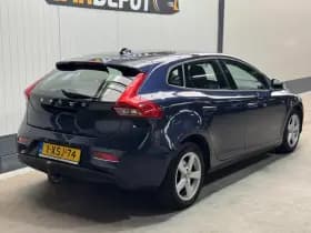 Volvo V40 thumbnail 5