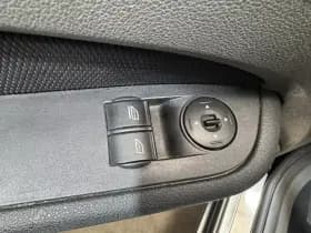 Ford Focus thumbnail 21