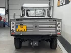 Land Rover Defender thumbnail 30