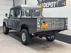 Land Rover Defender thumbnail 7