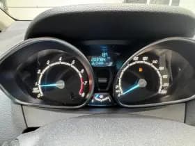 Ford B-Max thumbnail 15