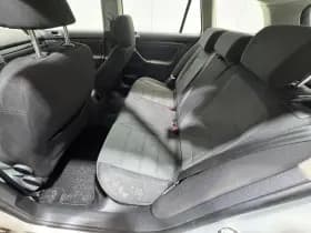 Volkswagen Golf thumbnail 22