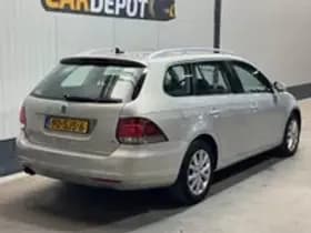 Volkswagen Golf thumbnail 27