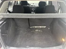 Volkswagen Golf thumbnail 9