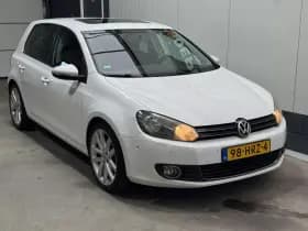 Volkswagen Golf thumbnail 3