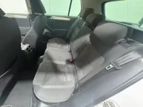 Volkswagen Golf thumbnail 22