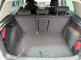 Volkswagen Golf thumbnail 9