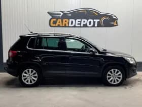 Volkswagen Tiguan thumbnail 4
