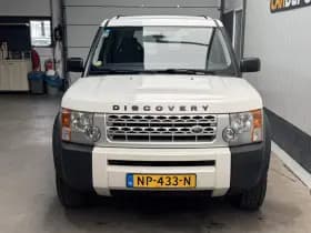 Land Rover Discovery thumbnail 2