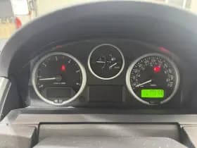 Land Rover Discovery thumbnail 15