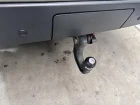 Land Rover Discovery thumbnail 26