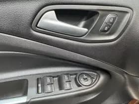 Ford Kuga thumbnail 25