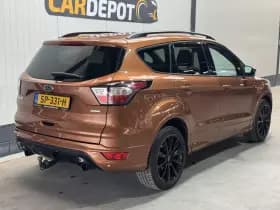 Ford Kuga thumbnail 5