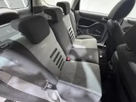 Ford Focus thumbnail 21