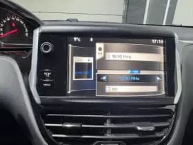 Peugeot 208 thumbnail 16