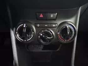 Peugeot 208 thumbnail 21