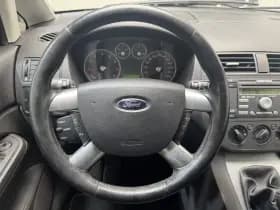 Ford Focus thumbnail 12