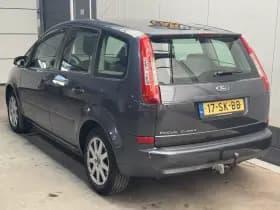 Ford Focus thumbnail 7