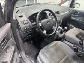 Ford Focus thumbnail 10
