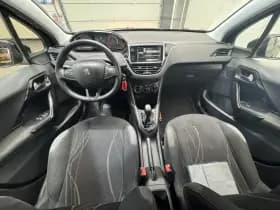Peugeot 208 thumbnail 11