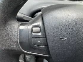 Peugeot 208 thumbnail 17