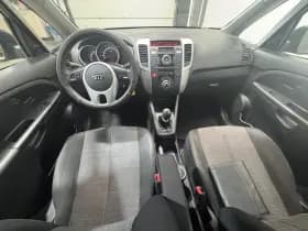 Kia Venga thumbnail 11