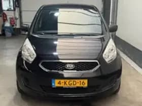 Kia Venga thumbnail 28