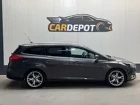Ford Focus thumbnail 30